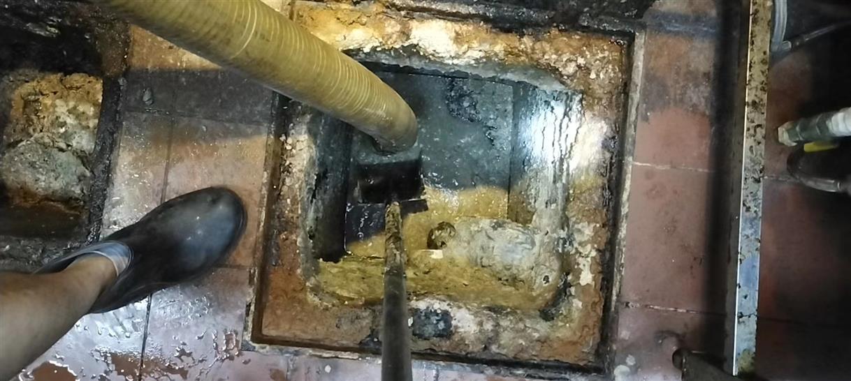 扶余污水池清理一般都有毒气，怎么预防中毒呢？